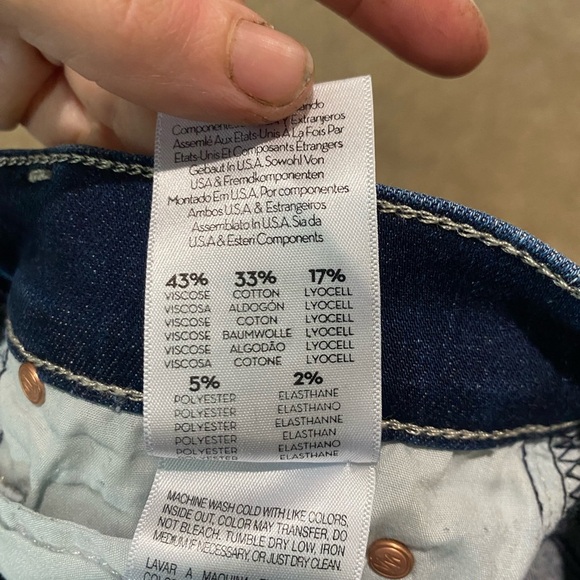 Mother The High Waisted Runaway Jeans In Tongue And Chic Dark Wash Size 26 Flare - Picture 13 of 13